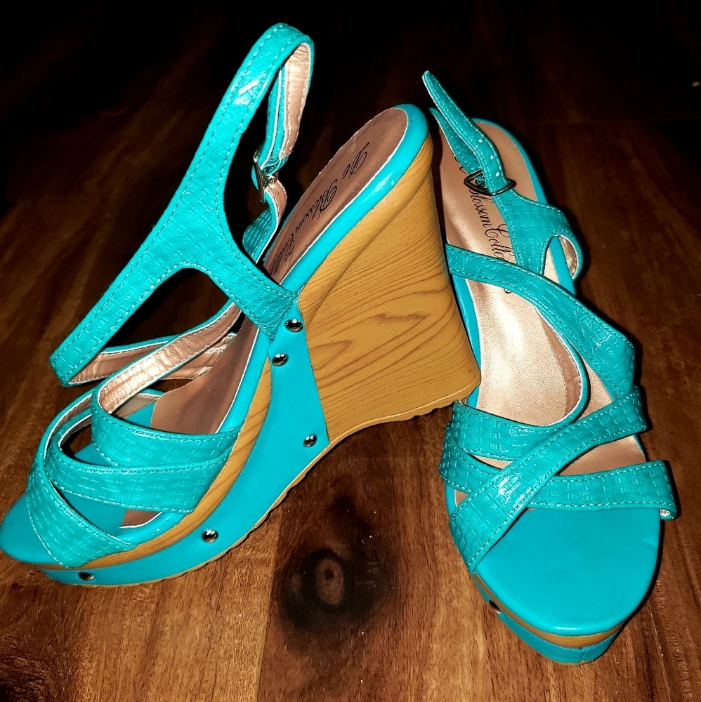 Dress shoes